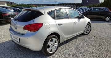 Opel Astra J Hatchback 5d 1.4 Turbo ECOTEC 140KM 2011 Opel Astra 1.4 TURBO 140kM Klima Temp Czujniki Grzana Kierownica GWARANCJA, zdjęcie 3