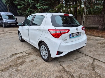 Toyota Yaris III Hatchback 5d Facelifting 2017 1.0 VVT-i 72KM 2020 Toyota Yaris III (2011-2019) 1.0 Active Instalacj, zdjęcie 5