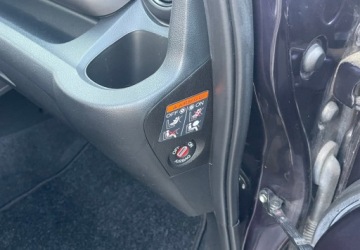 Honda Jazz III 1.4 i-VTEC 100KM 2009 Honda Jazz 1.3 Benzyna 99 Km Klimatyzacja 1.3 Benzyna 99KM, zdjęcie 23