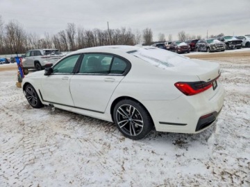 BMW Seria 7 G70 2022 BMW Seria 7 750xi 2022 4.4 Benzyna 523KM, zdjęcie 1
