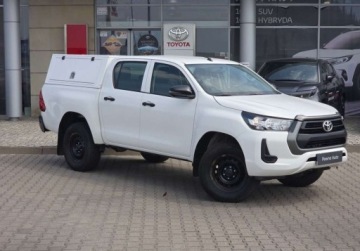 Toyota Hilux VIII Pojedyncza kabina Facelifting 2.4 D-4D 150KM 2022 Toyota Hilux Toyota Hilux 2.4 D-4D Double Cab 4x4 Fv23 Kinto Leasing