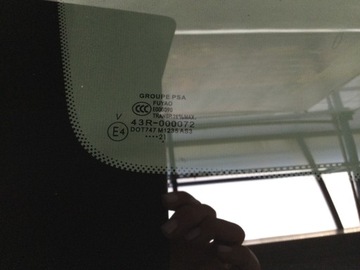 SKLO (OKNO) BOČNÍ ZADNÍ LEVÝ OPEL ASTRA L 9840840380 ORIGINÁLNÍ