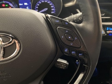 Toyota C-HR I Crossover Facelifting 1.8 Hybrid 122KM 2022 Toyota C-HR 1.8 Hybrid Executive Toyota C-HR 1.8 E, zdjęcie 13