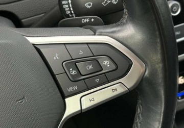 Volkswagen Passat B8 Limousine Facelifting 1.5 TSI EVO 150KM 2021 Volkswagen Passat Essence Pakiety, Tempomat, Reflektory LED, Bezwypadkowy, zdjęcie 21