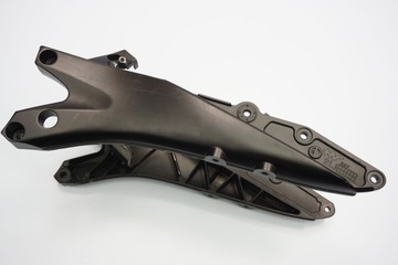 SUZUKI GSX-R 600 750 K6-K7 ЗАДНЯЯ РАМА