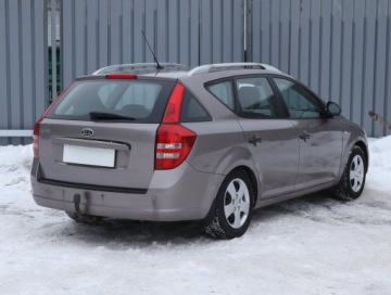 Kia Ceed I Hatchback 5d Facelifting 1.6 DOHC CVVT 126KM 2009 Kia Ceed 1.6 CVVT, Salon Polska, GAZ, HAK, Klima, zdjęcie 4