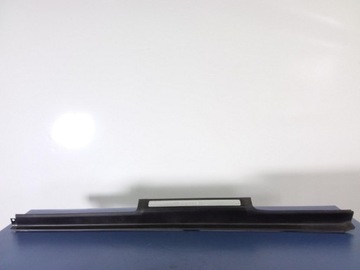 R-KLASA W251 LISTWA PROGU PRAWY PRZÓD A2516800035