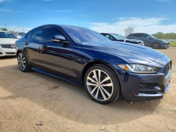Jaguar XE 2017 Jaguar XE 35t AWD, nowy tablet, po gradobiciu 3.0 Benzyna 340KM, zdjęcie 2