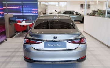 Lexus ES VII (XV70) Sedan Facelifting 300h 218KM 2023 Lexus ES 300h F Sport Dign 2.5 Hybryda 218KM, zdjęcie 4