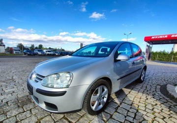 Volkswagen Golf V Hatchback 1.4 i 16V 75KM 2005 Volkswagen Golf 1.4 benz. Import z Niemiec, zdjęcie 12