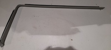 ВЕРХНЯЯ КРЫШКА РАЗДВИЖНОЙ ДВЕРИ P VW T4 705867624A