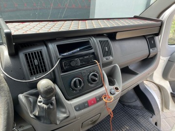 ПОЛКА СТОЛИК В КОКПИТЕ DUCATO JUMPER BOXER 2006 ГОДА СКАЙ