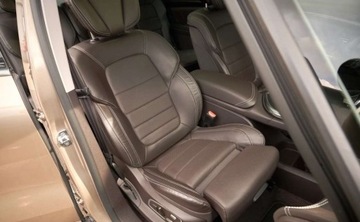 Renault Espace V Van 1.8 Energy TCe 225KM 2018 Renault Espace Renault Espace 1.8 TCe FAP Initiale Paris EDC 1.8 Benzyna, zdjęcie 18