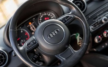 Audi A1 I Sportback 5d Facelifting 1.6 TDI 116KM 2016 Audi A1 Sportback Audi A1 Sportback 1.6 Diesel 116KM, zdjęcie 6