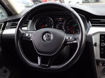 Volkswagen Passat B8 Variant 1.5 TSI EVO 150KM 2019 VW Passat 1.5 TSI, Salon Polska, Automat, Navi, zdjęcie 15