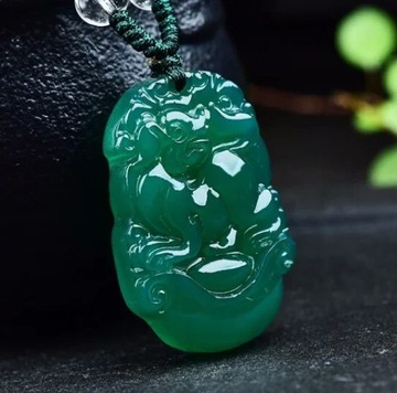 Natural Green Agate Jade Chinese Zodiac Pendant Necklace Fashion Charm
