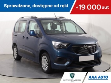 Opel Combo E Kombivan 1.5 Diesel 102KM 2018 Opel Combo 1.5 CDTI, Salon Polska, Serwis ASO