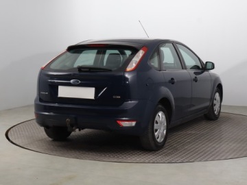 Ford Focus II Hatchback 5d 1.6 Duratorq TDCi 90KM 2008 Ford Focus 1.6 TDCi, HAK, Klima, El. szyby, zdjęcie 4