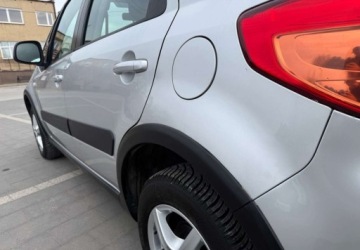 Suzuki SX4 I Hatchback 1.6 i 16V VVT 107KM 2009 Suzuki SX4 Suzuki SX4 1.6 VVT 4x4 Club 1.6 Benzyna 107KM, zdjęcie 19