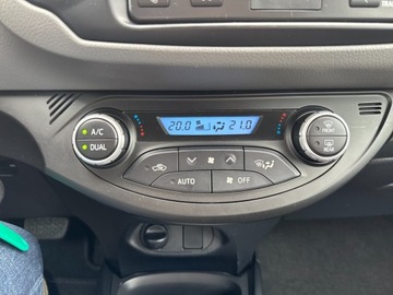 Toyota Yaris III Hatchback 5d Facelifting 2017 1.5 Hybrid 100KM 2020 Toyota Yaris Hybrid 100 Active III (2011-2019) Toy, zdjęcie 14