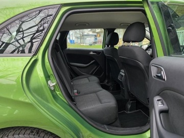 Mercedes Klasa B W246 Sports Tourer Facelifting 1.6 180 122KM 2017 MERCEDES B180, 1,6l benzyna 122KM Automat Niski przebieg: 103,232km, zdjęcie 25