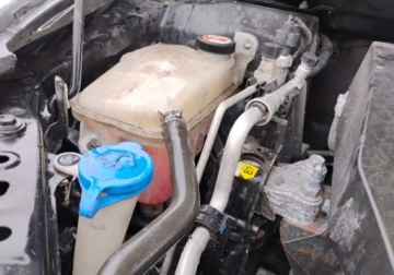 Toyota Corolla XII Sedan 1.6 Valvematic Dual VVT-i 132KM 2019 Toyota Corolla 2019r, 1.6 Benzyna. Uszkodzone boki. Jezdzi. 1.6 Benzyna, zdjęcie 19