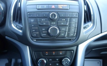 Opel Zafira C Tourer 1.6 CDTI ecoFLEX 120KM 2014 Opel Zafira 1.6CDTI 120KM 7osobowy Oryginalny przebieg Nowy rozrzad Zero k, zdjęcie 17