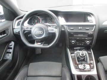 Audi A4 B8 Avant Facelifting 2.0 TDI 150KM 2014 Audi A4 2.00 3x s line, Navi, Bi-Xenon, zdjęcie 4