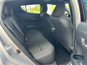 Toyota C-HR I Crossover 1.2L Turbo 116KM 2017 R E Z E R W A C J A, zdjęcie 23
