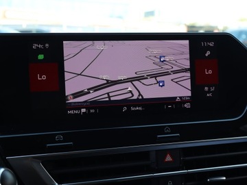 Citroen C4 III SUV 1.2 PureTech 156KM 2021 Citroen C4 1.2 PureTech, Salon Polska, Serwis ASO, zdjęcie 11