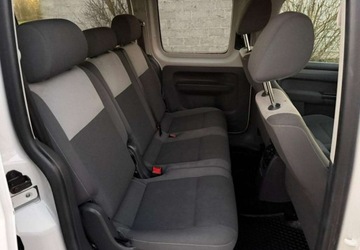 Volkswagen Caddy III Kombi Facelifting 2.0 EcoFuel 109KM 2011 Volkswagen Caddy 2.0 MPI 109 KM MAXI 7 osobowy 2.0 BenzynaLPG 109KM, zdjęcie 9