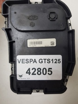 PIAGGIO VESPA GTS PRZEPUSTNICA HJ-02