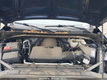 Chevrolet Silverado II 2020 Chevrolet Silverado 2020r., 1500 short custom, od ubezpieczalni 5.3 Benzyna, zdjęcie 11