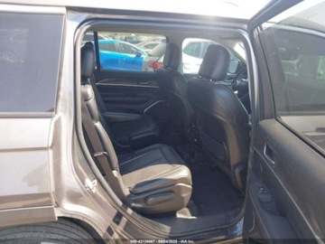 Jeep Grand Cherokee IV 2021 Jeep Grand Cherokee L Limited 2021 3.6l 3.6 Benzyna 290KM, zdjęcie 12