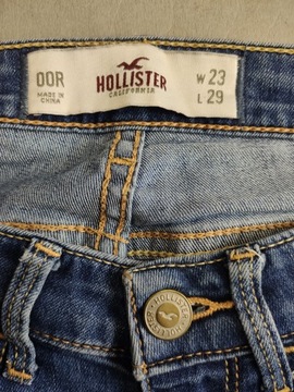 HOLLISTER Jeansowe SPODNIE RURKI z przetarciami W23 L29