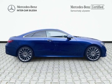 Mercedes Klasa E W213 Coupe Facelifting 2.0 E220d 194KM 2020 Mercedes-Benz Klasa E E 220 d 4MATIC Coupe AMG Panorama Burmester Wide, zdjęcie 4