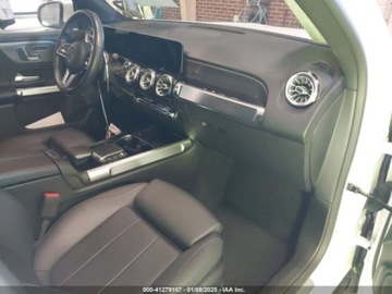 Mercedes GLB 2021 Mercedes-Benz GLB 250 4Matic 2021 2.0l 2.0 Benzyna 221KM, zdjęcie 9