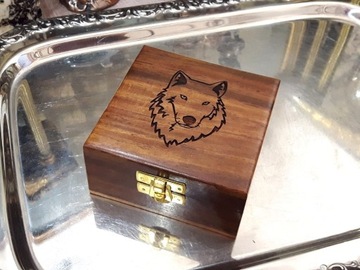 БОЛЬШАЯ ЭКСКЛЮЗИВНАЯ ПОДАРОЧНАЯ ДЕРЕВЯННАЯ КОРОБКА SEXSTANT С ПАТИНИРОВАННЫМ СЕКС-КАМЕНЕМ