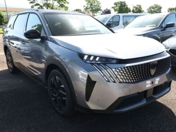 Peugeot 5008 III 2026 PEUGEOT 5008 GT 1.2 PureTech mHEV S&amp;S e-DCS6 145KM