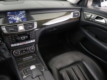 Mercedes Klasa A W176 2013 Mercedes CLS 350 CDI, 261 KM, Automat, Skóra, zdjęcie 7