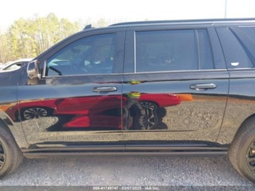 Cadillac Escalade III 2022 Cadillac Escalade ESV Sport Platinum 2022 6.2l 6.2 Benzyna 420KM, zdjęcie 2