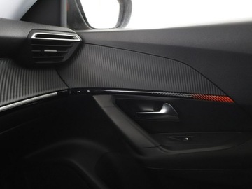 Peugeot 2008 II SUV 1.5 BlueHDi 110KM 2021 Peugeot 2008 navi klima auto czujniki parkowania, zdjęcie 30