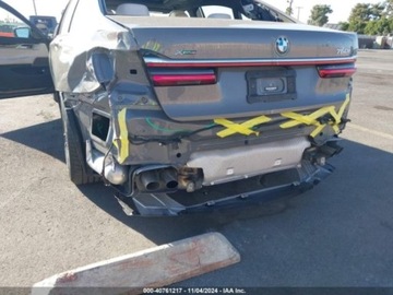 BMW Seria 7 G70 2022 BMW Seria 7 2022 BMW 7 Series 750i xDrive Sedan 4.4 Benzyna 523KM, zdjęcie 4