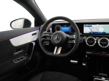 Mercedes CLA C118/X118 Shooting Brake Facelifting 1.3 200 163KM 2025 CLA 200 AMG Line Shooting Brake 1.3 (163KM) 2025, zdjęcie 9