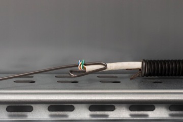 СТАЛЬНАЯ ЛИНИЯ NEKU ДЛЯ ПРОТЯЖКИ КАБЕЛЬНЫХ ПРОВОДОВ 50м