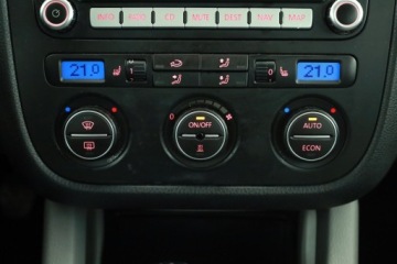 Volkswagen Jetta V 2.0 TFSI 200KM 2006 VW Jetta 2.0 TFSI, Navi, Xenon, Klima, zdjęcie 9