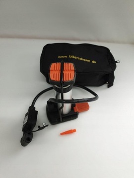 ОДНОПОРШНЕВОЙ НАСОС С ЦИФРОВЫМ МАНОМЕТРОМ