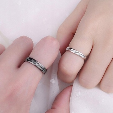 2 . Regulowane pierścionki dla par Romantyczna