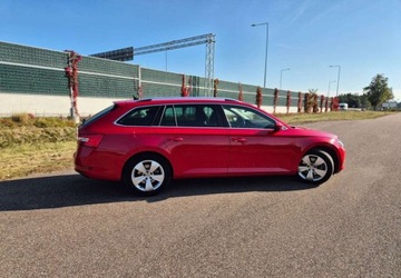 Skoda Superb III Kombi Facelifting 2.0 TDI SCR 150KM 2021 Skoda Superb Skoda Superb 2.0 TDI Ambition DSG7 2.0 Diesel 150KM, zdjęcie 3