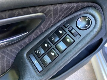 BMW Seria 5 E39 Sedan 2.5 525i 192KM 2001 BMW Seria 5 BMW 525I Automat Lift Xenon Bez Korozji 2.5 Benzyna 192KM, zdjęcie 37